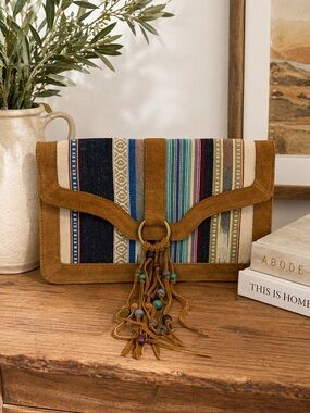 Shiraleah Chicago Boho‎ Western Clutch Southwestern Tapestry Tassel Bag